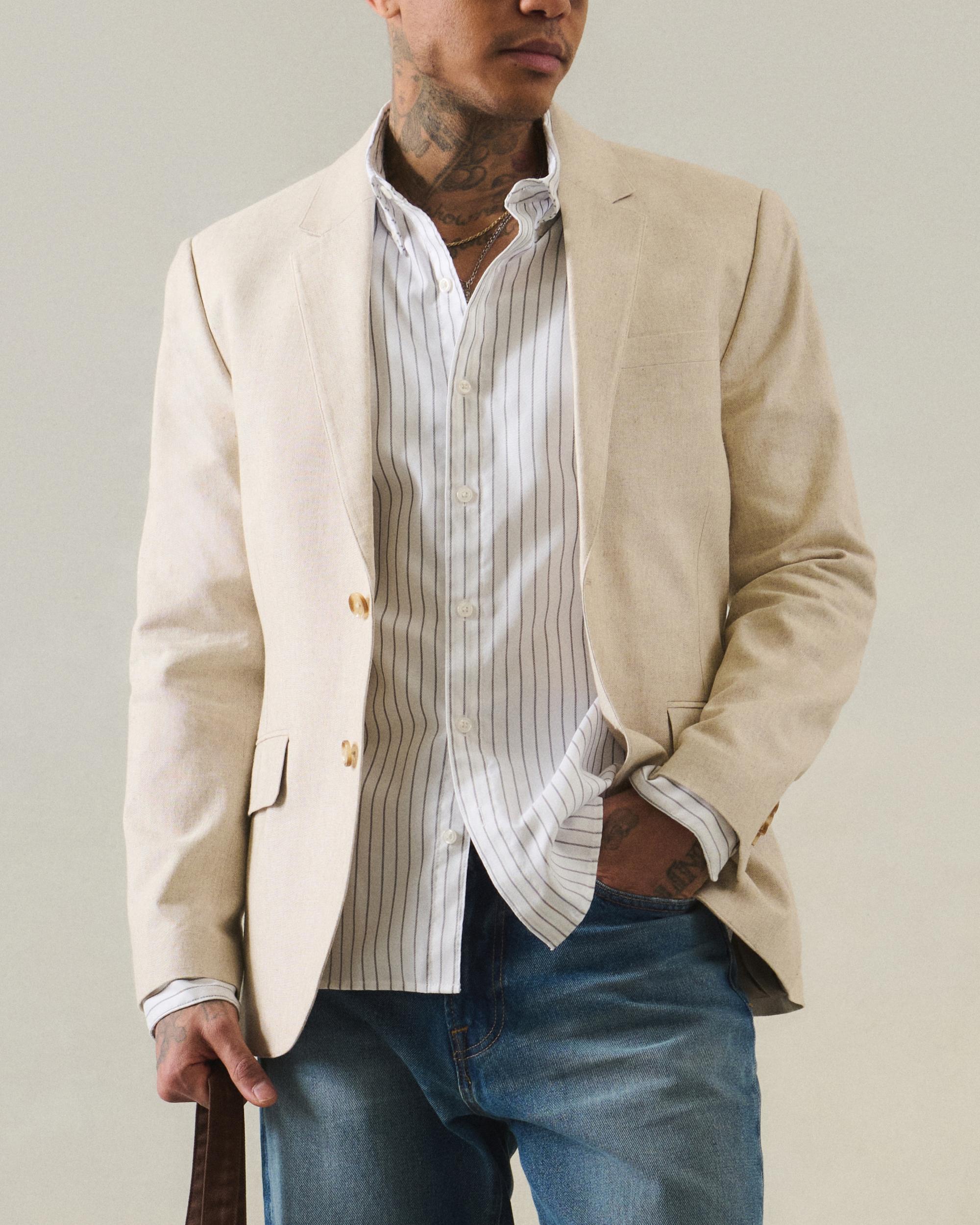 The A&F Collins Slim Blazer Product Image