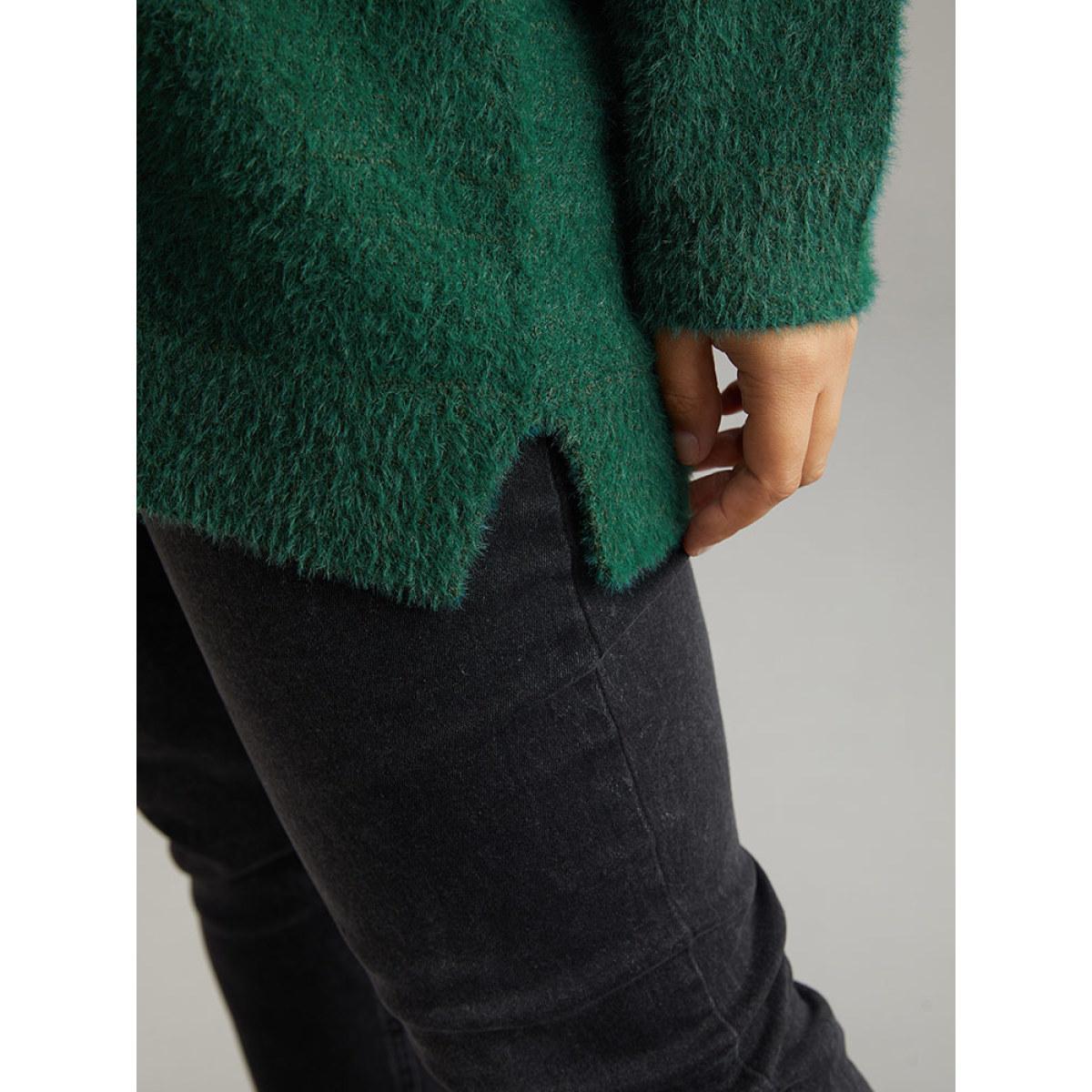 Plus Size Fuzzy Solid Split Side Patchwork Pullover DarkGreen Women Casual Loose Long Sleeve V-neck Dailywear Pullovers BloomChic 28/5X Product Image