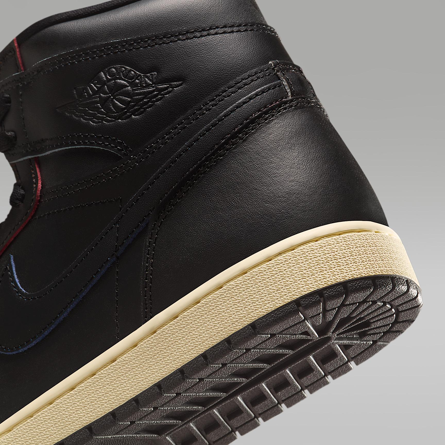 Air Jordan 1 Retro High OG Men's Shoes Product Image