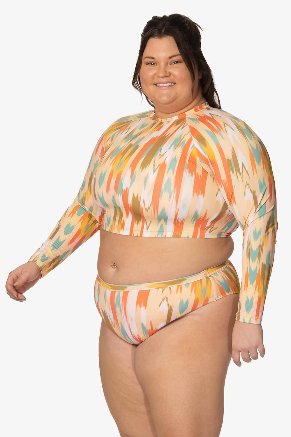 Moana Long Sleeved Crop Rashguard - Zuma Female Product Image
