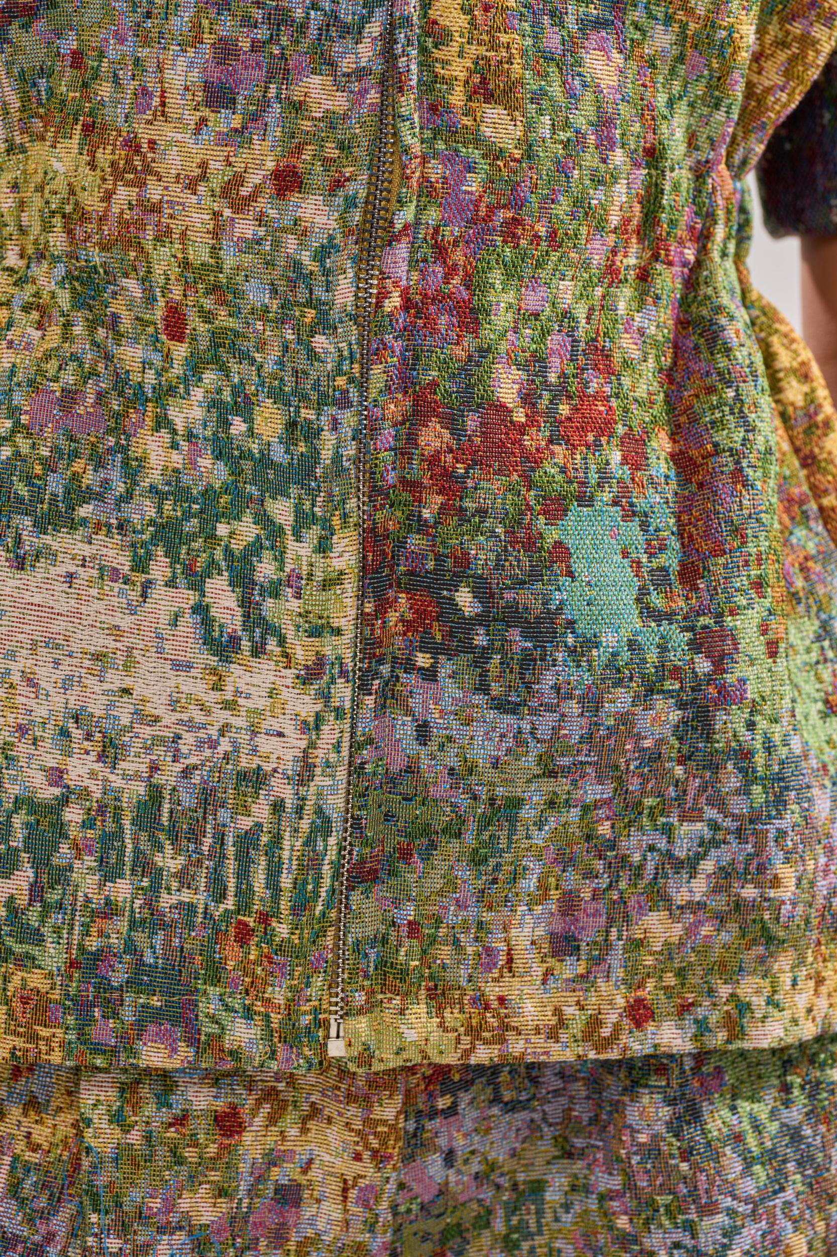 DEEP IN THE SEA BROCADE BLOUSE Product Image