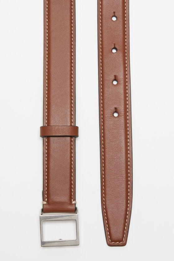 Leather buckle belt Product Image