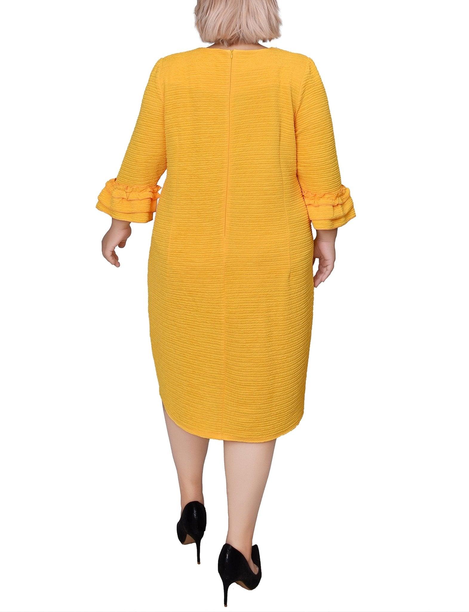 Lemon 3/4 Sleeve Textured Knit Dress - Plus Product Image
