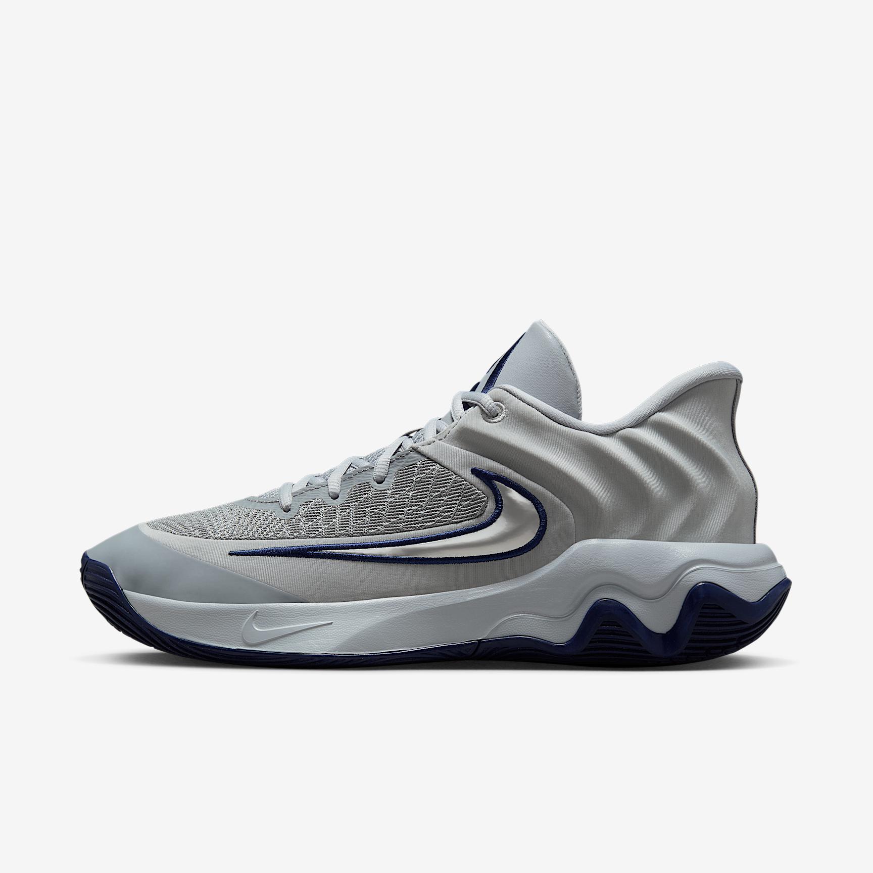 Nike Men's Giannis Immortality 4 Basketball Shoes Product Image