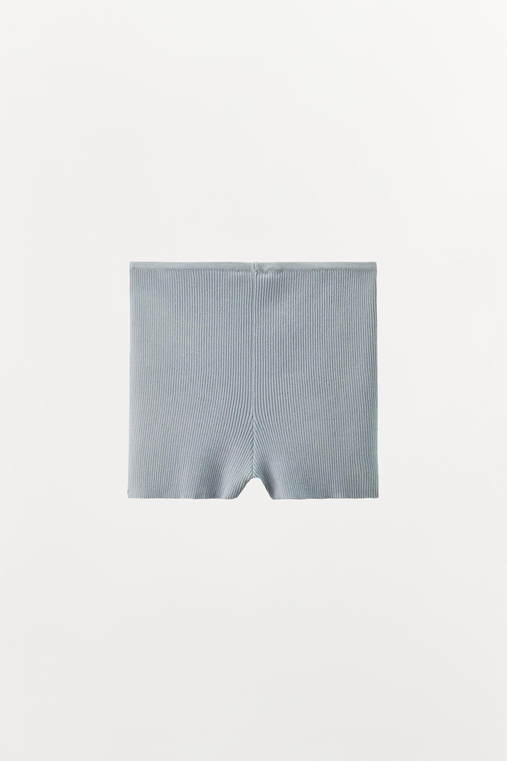 RIB KNIT SHORTS Product Image