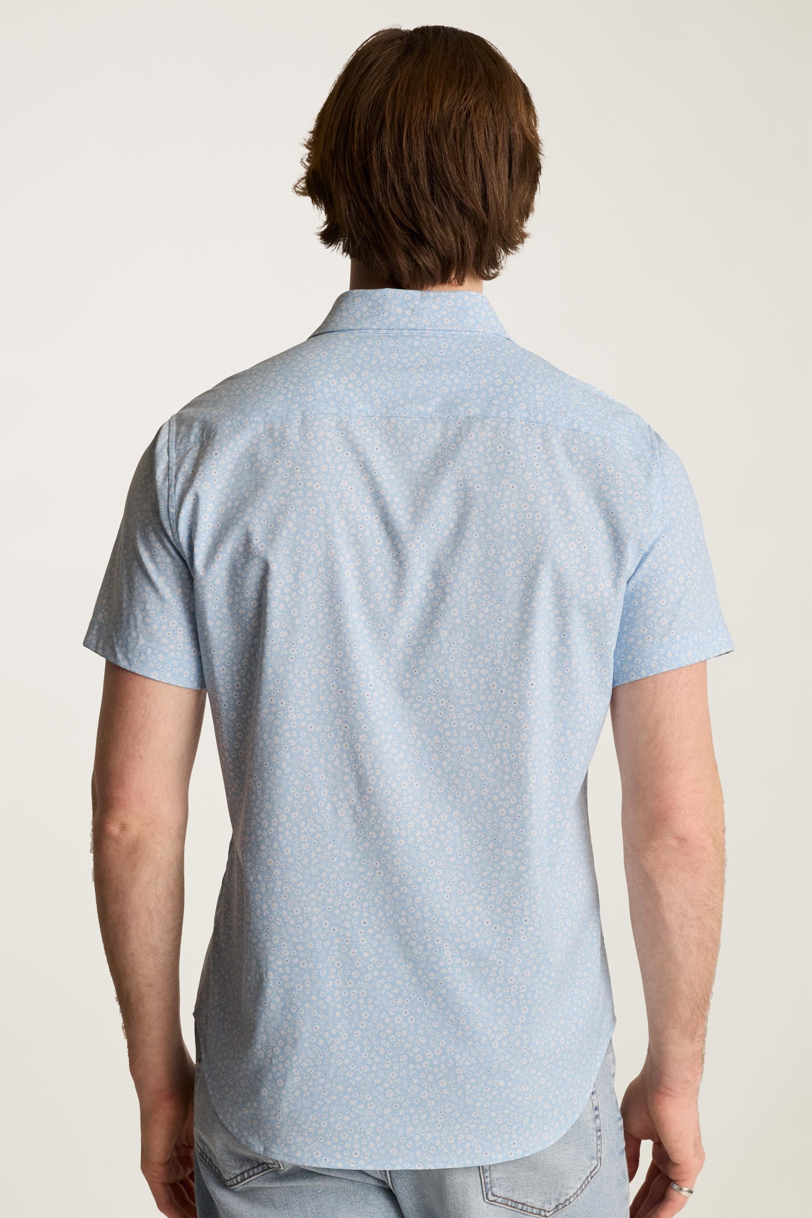 Tech Short Sleeve Shirt Product Image