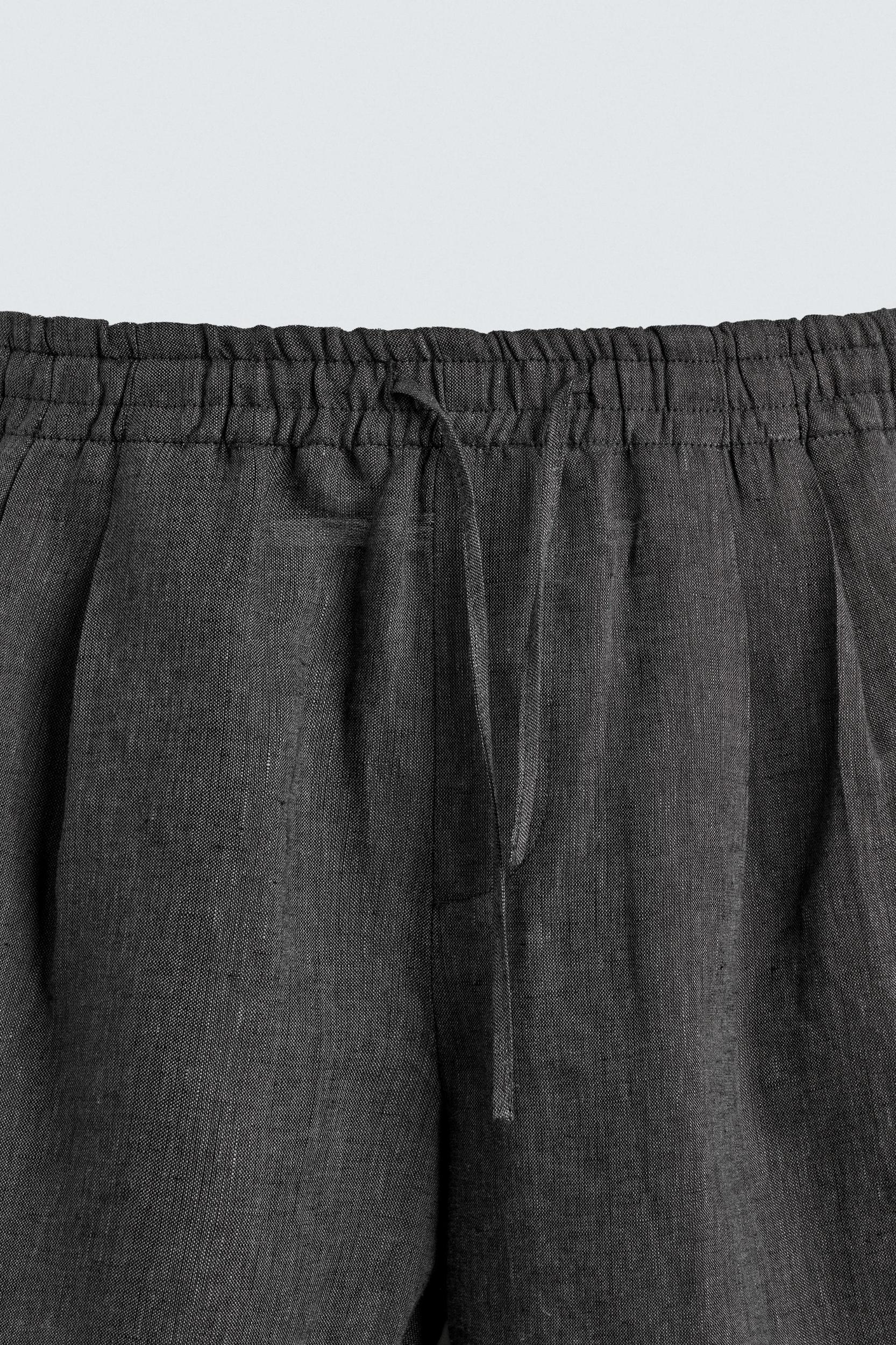 100% LINEN PLEATED SHORTS Product Image