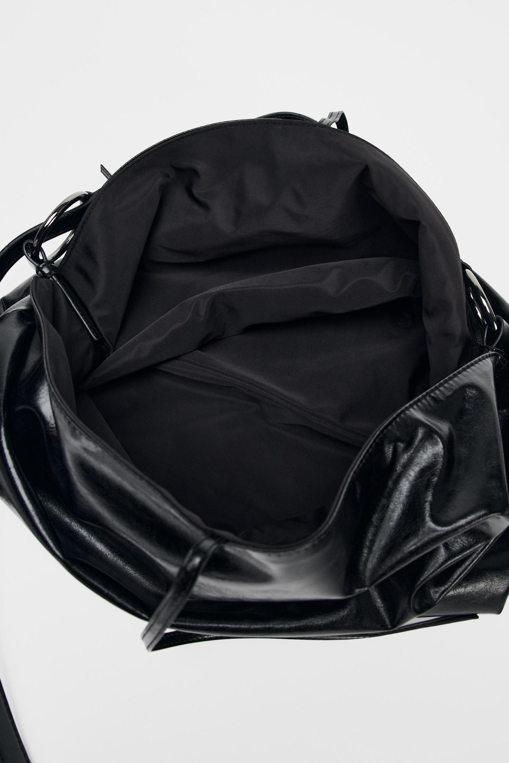 REVERSIBLE SLOUCHY BUCKET BAG Product Image