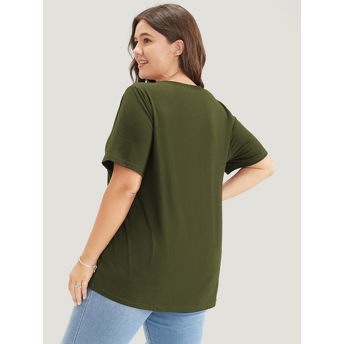 Plus Size Letter & Heart Print V Neck T-shirt ArmyGreen Women Casual Letter Dailywear T-shirts BloomChic 10/M Product Image