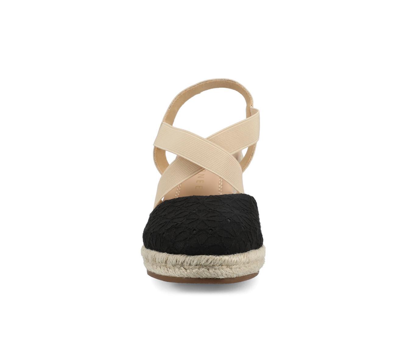 Women's Journee Collection Ashlee Wedges Product Image