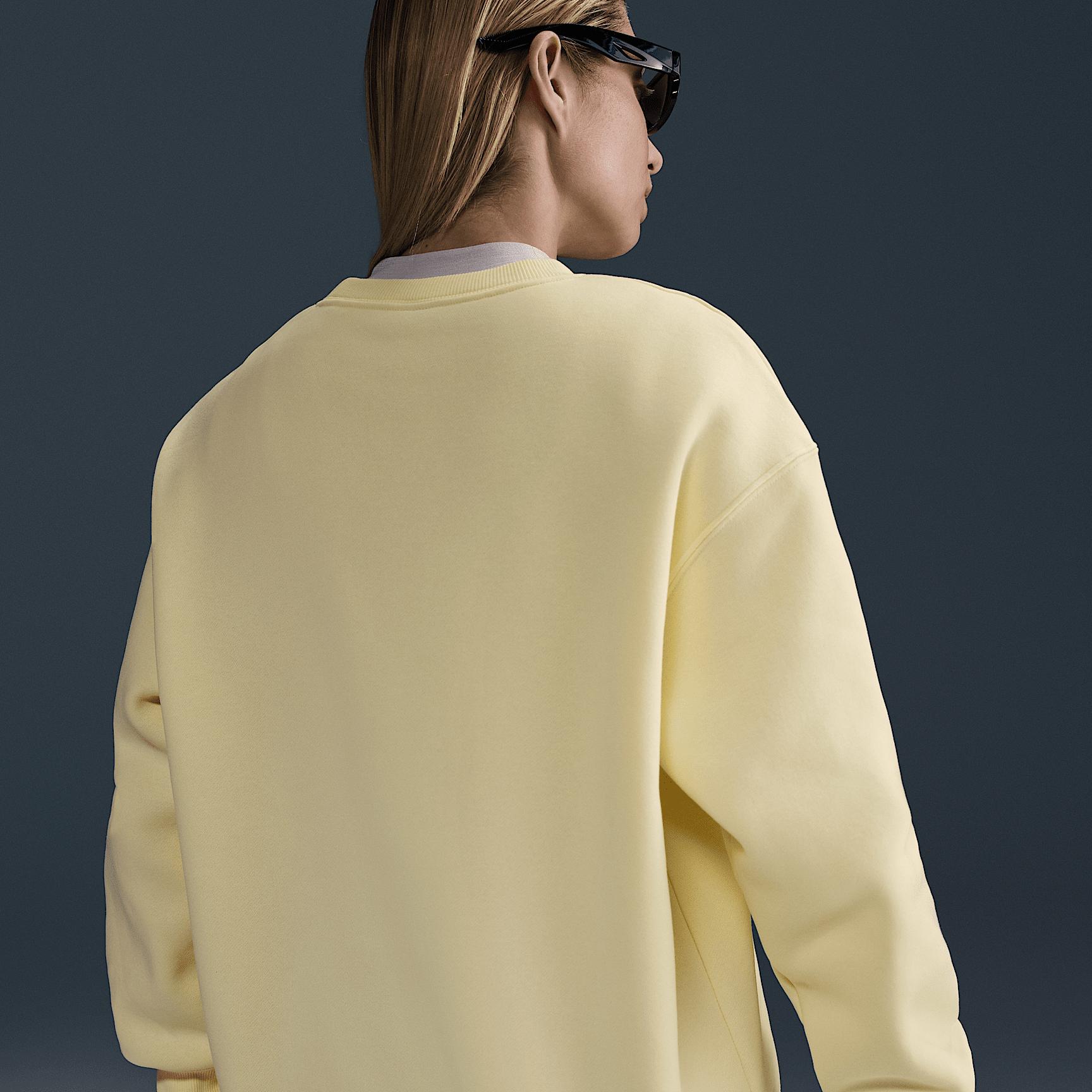 Nike Sportswear Phoenix Fleece Women's Oversized Crew-Neck Sweatshirt Product Image