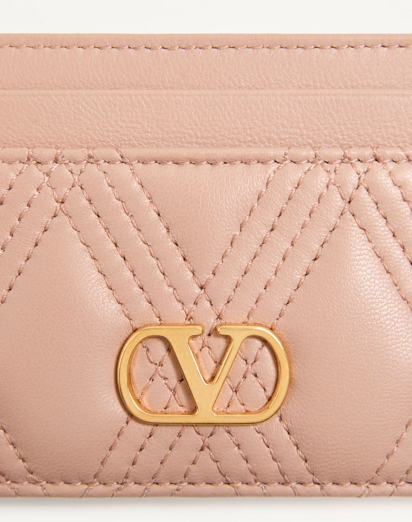 Valentino Garavani Quiltie 67 Cardholder In Quilted Nappa Leather Product Image