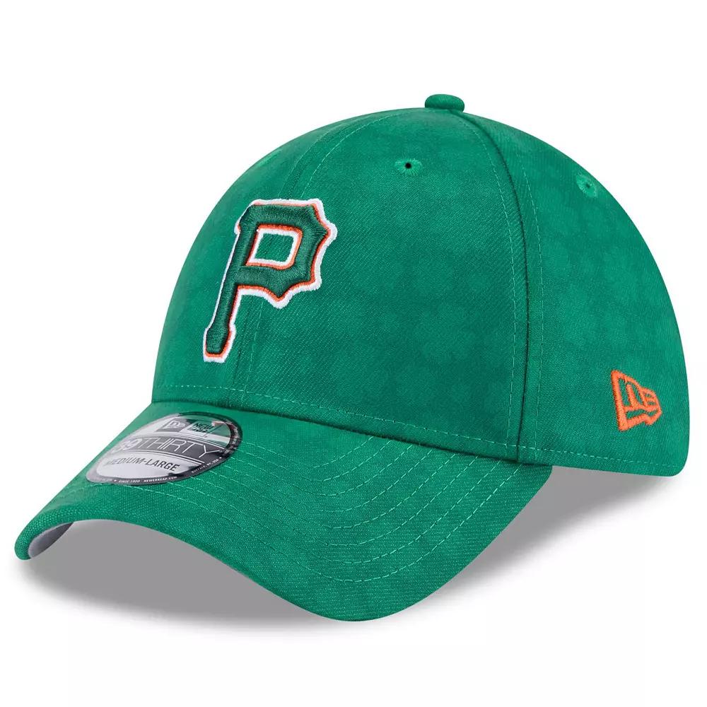 Men's New Era Kelly Green Pittsburgh Pirates St. Patrick's Day 39THIRTY Flex Hat, Size: Medium/Large Product Image