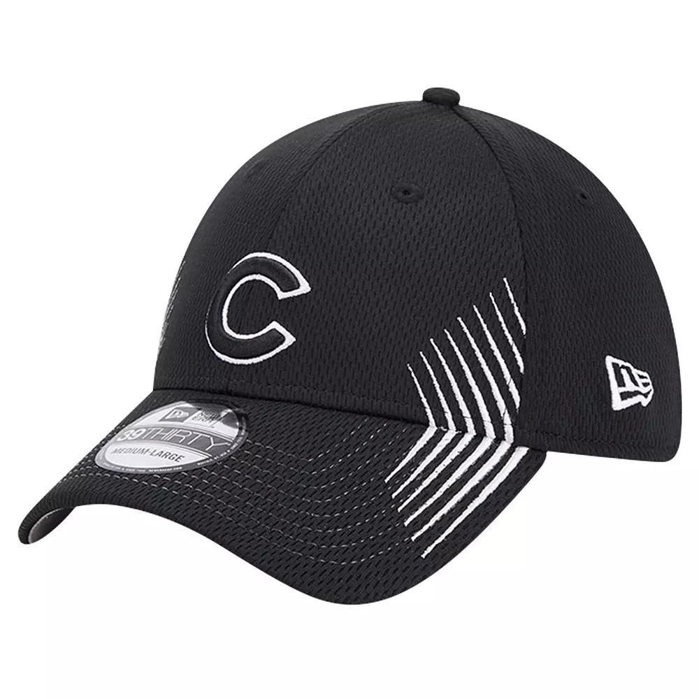 Men's New Era Black Chicago Cubs Active Dash Mark 39THIRTY Flex Hat,  Product Image