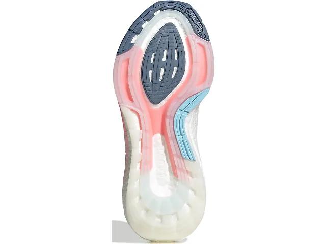 Women's | Adidas Ultraboost 22 Product Image