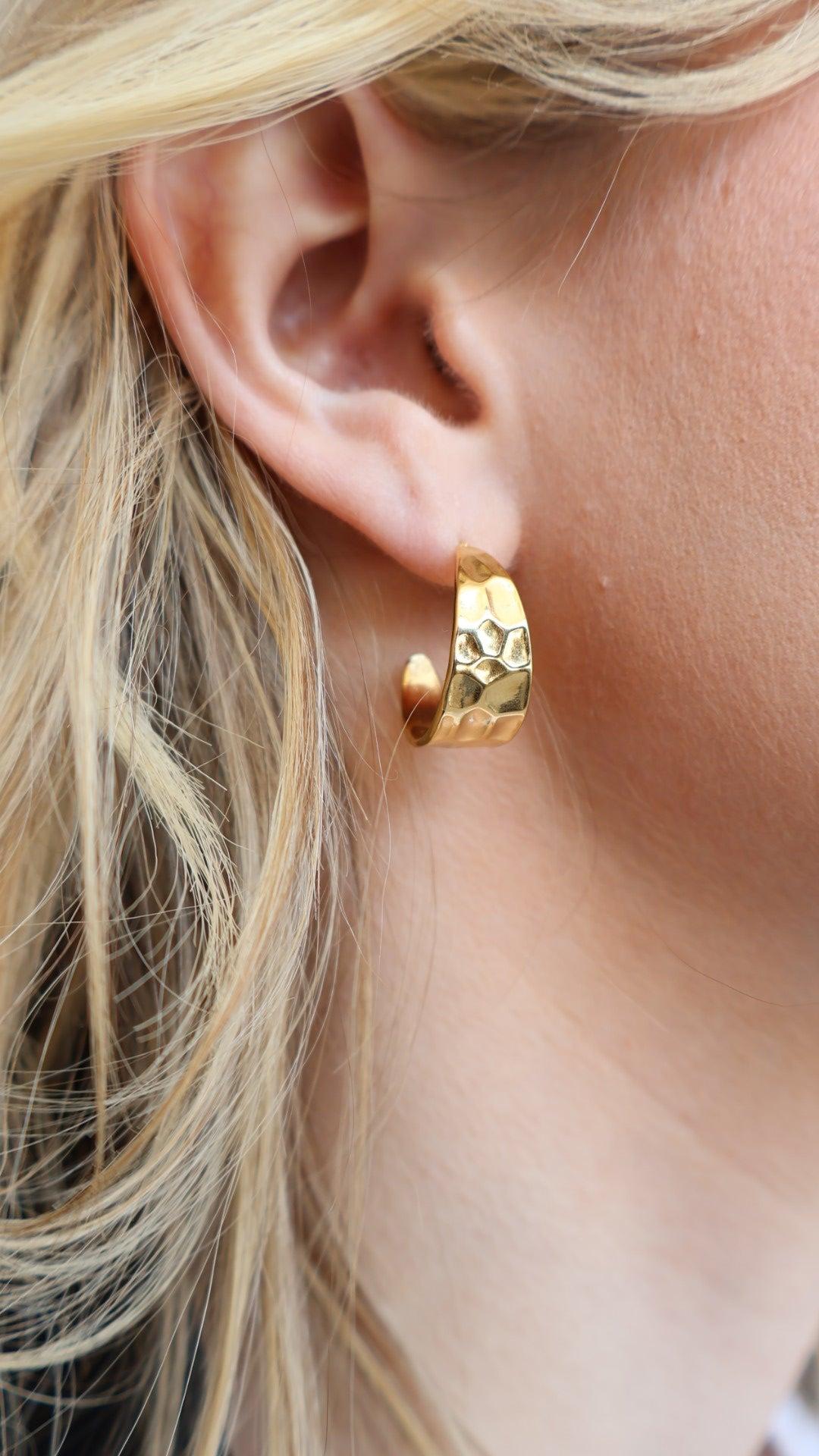 Hammered Hoop Product Image