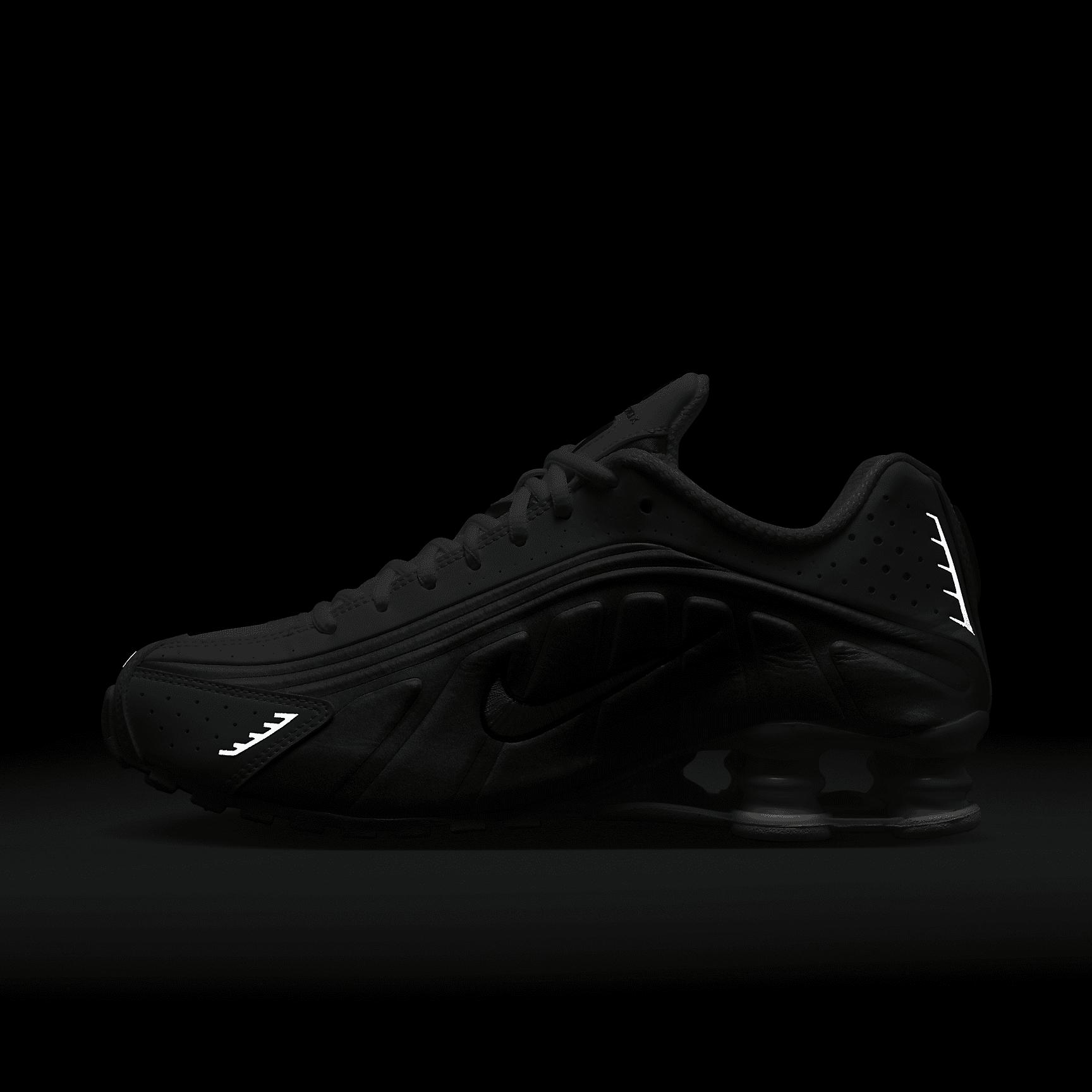 Nike Shox R4 Women's Shoes Product Image