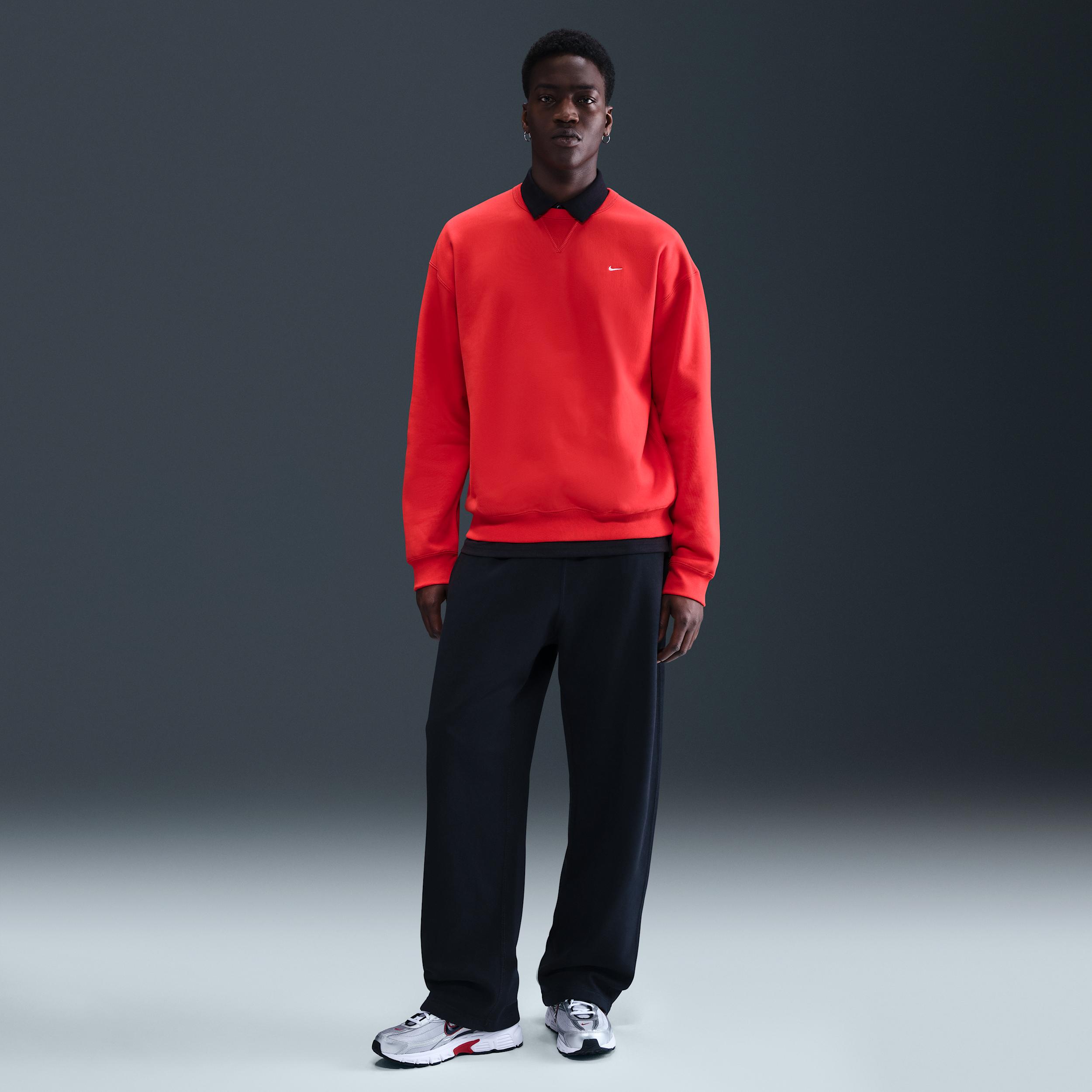 Nike Men's Solo Swoosh Fleece Crew Product Image
