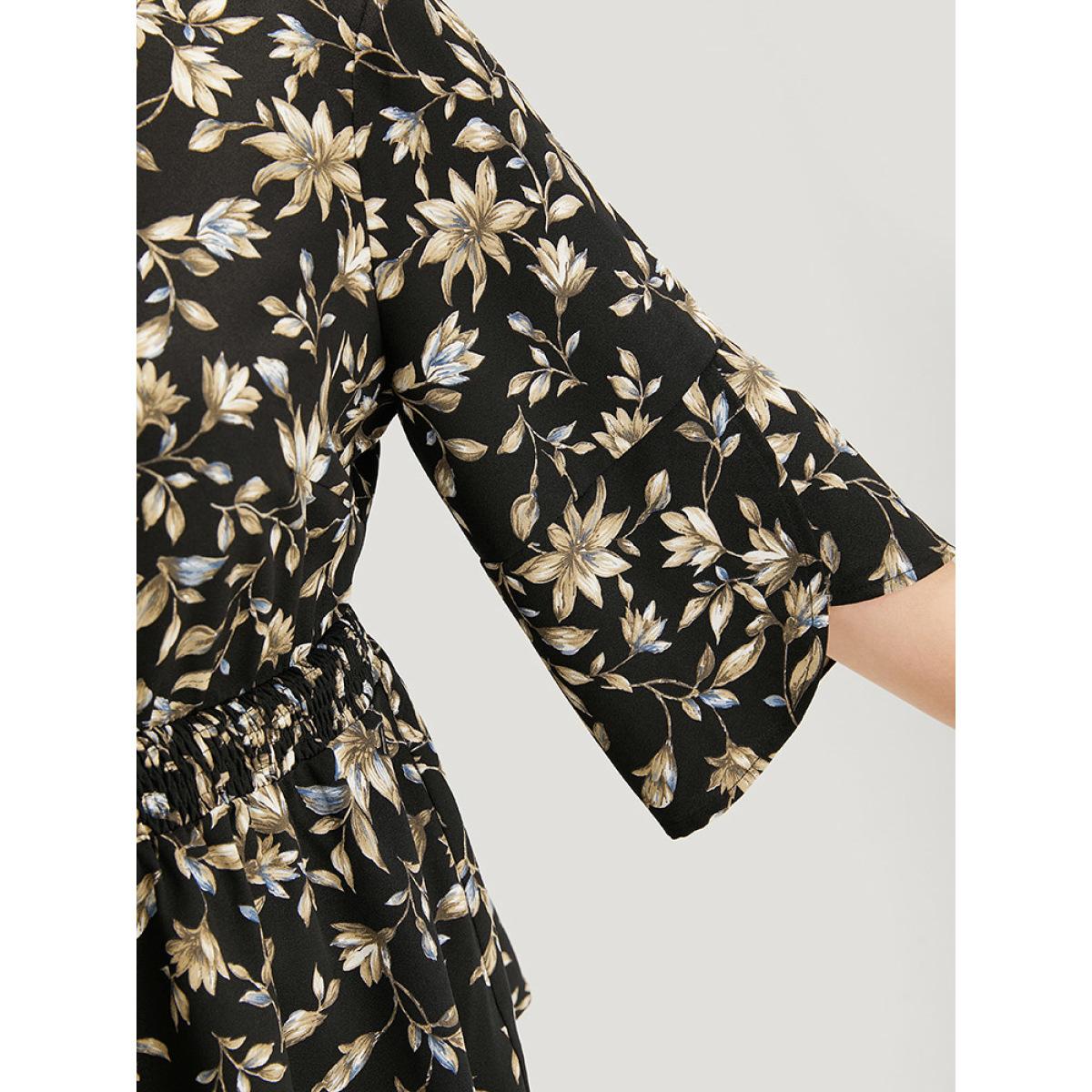 Plus Size BlackFlower Floral Print Shirred Button Detail V Neck Petal Sleeve Blouse Women Vacation Half Sleeve V-neck Dailywear Blouses BloomChic 28/5X Product Image