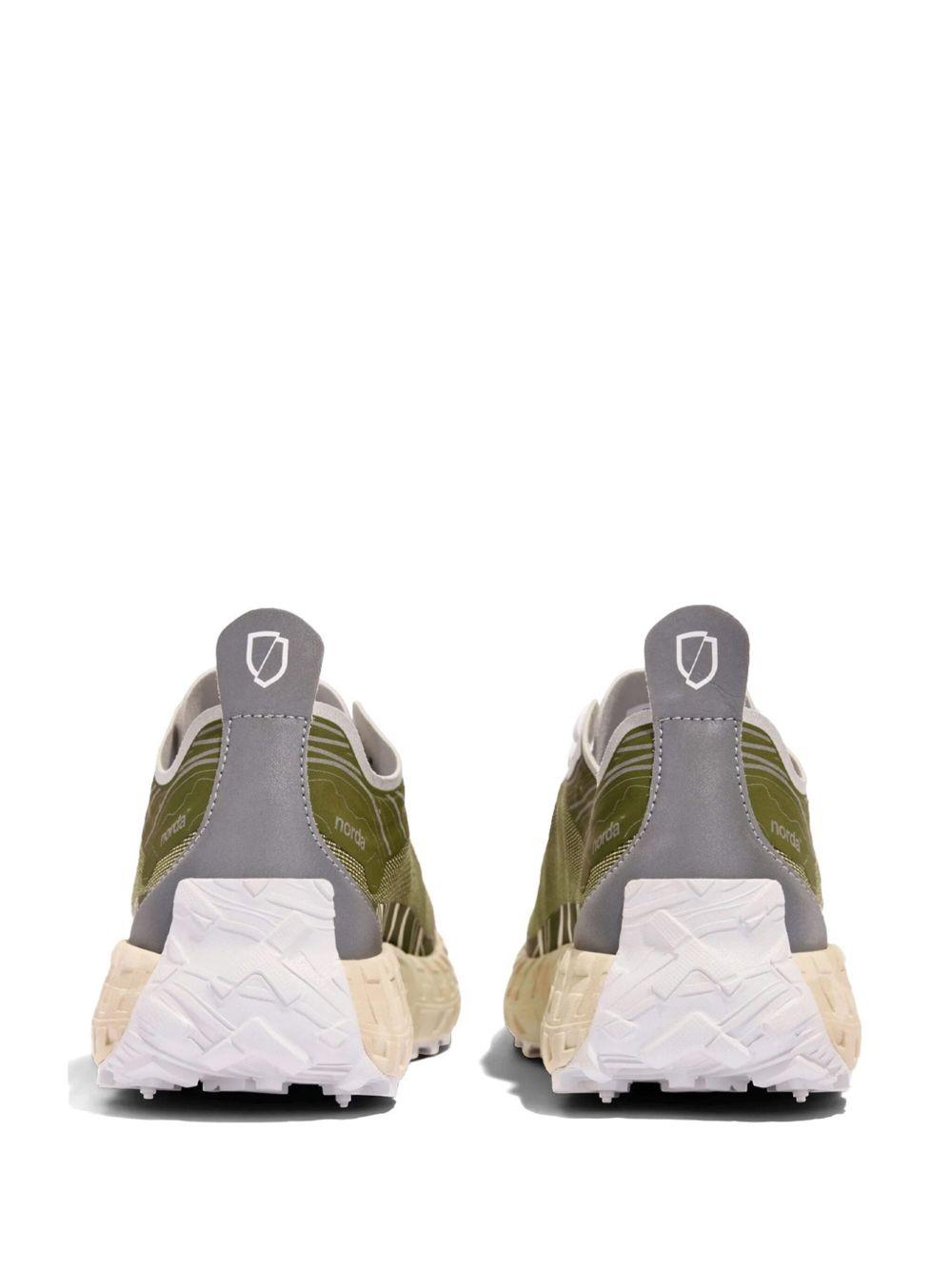 001 sneakers  Product Image