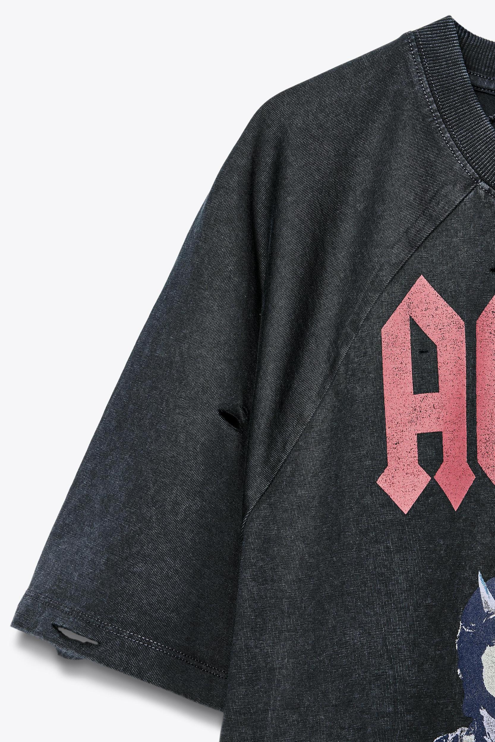WASHED EFFECT T-SHIRT ©AC/DC Product Image