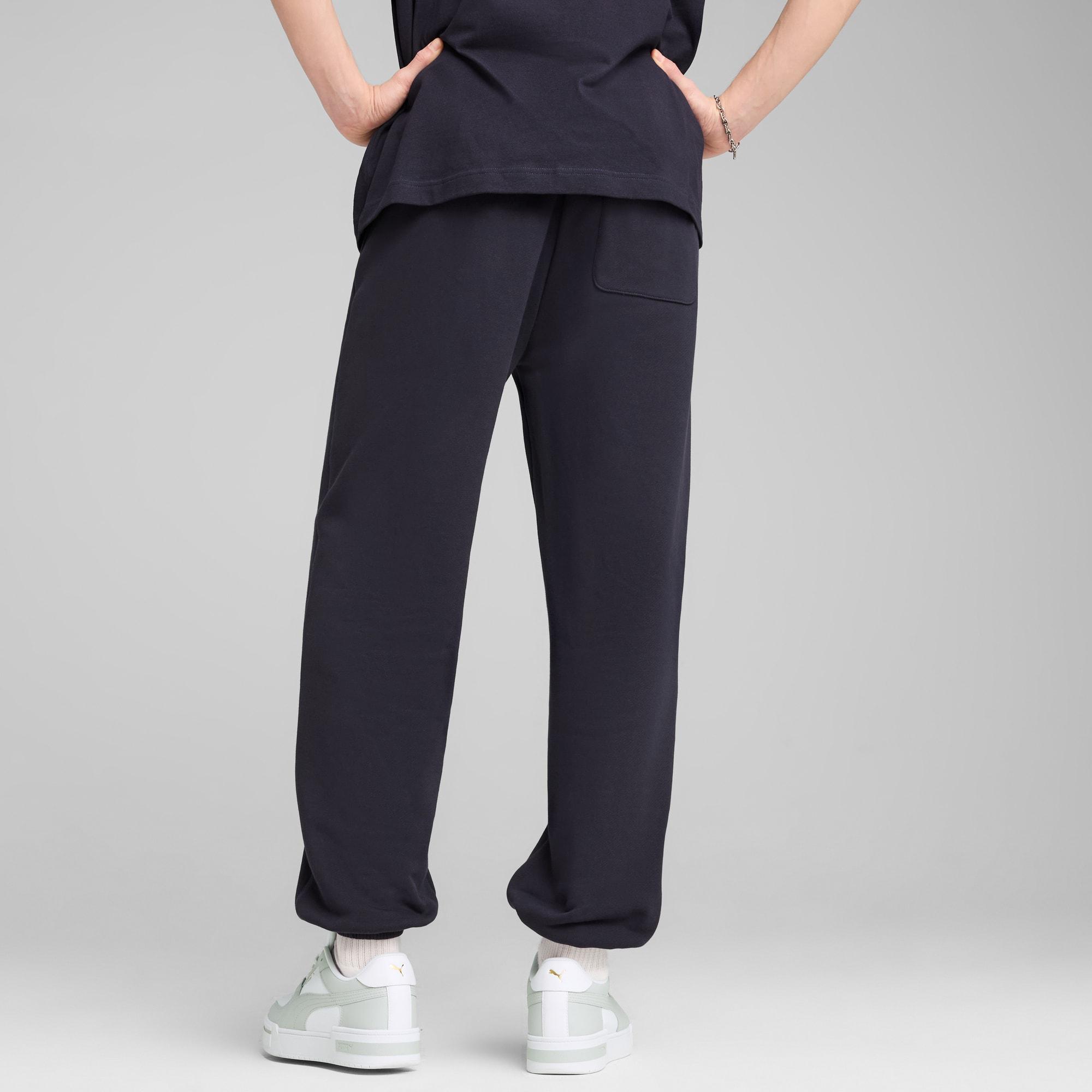 PREMIUM ESSENTIALS Relaxed Graphic Sweatpants Product Image