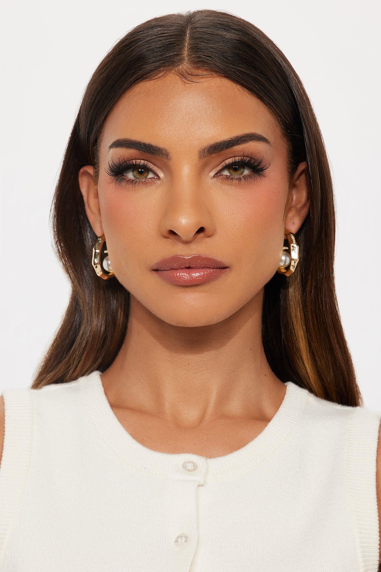 Pearl-fect Moments Drop Earrings - Gold Female Product Image