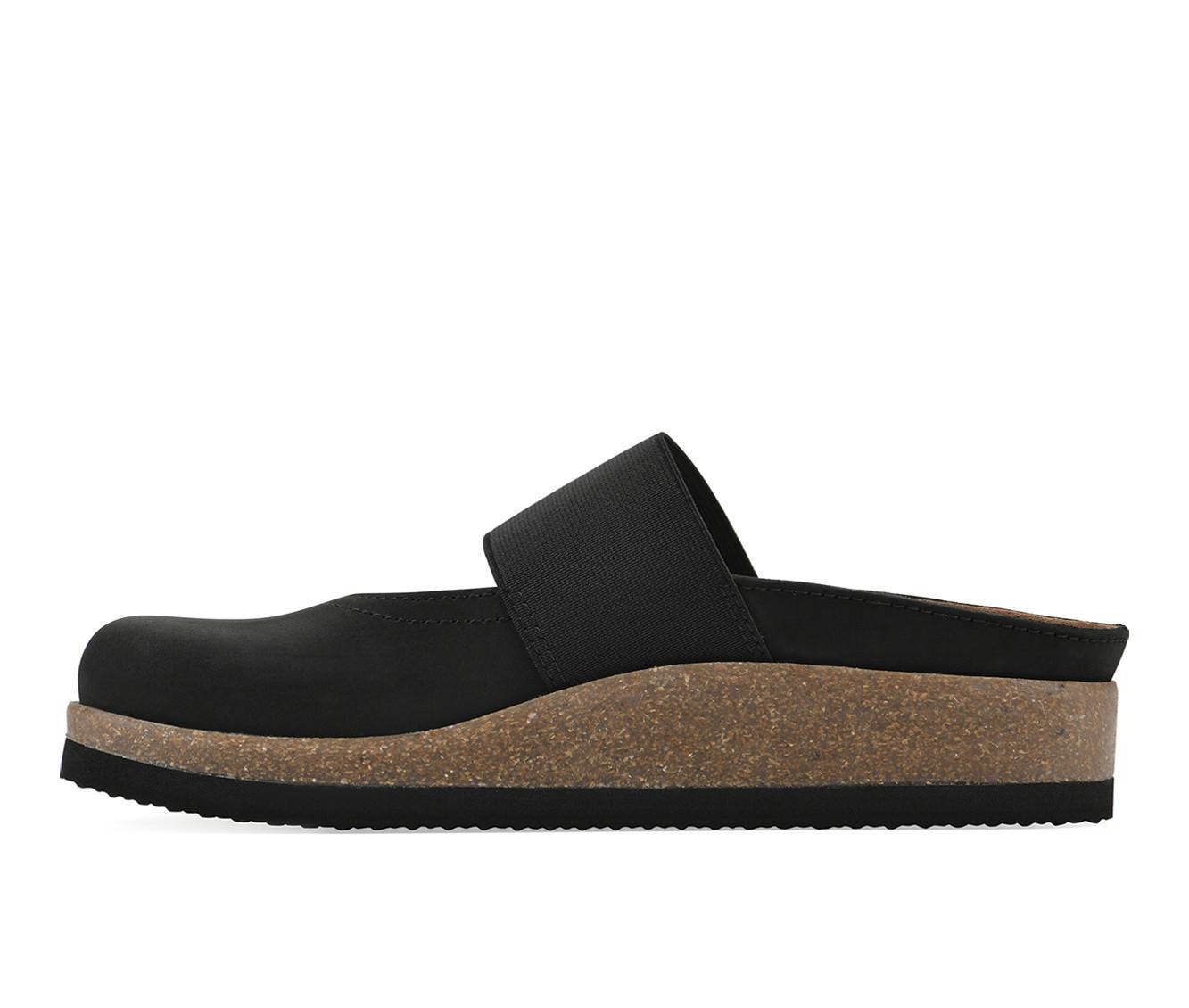 Women's White Mountain Bassi Clogs Product Image