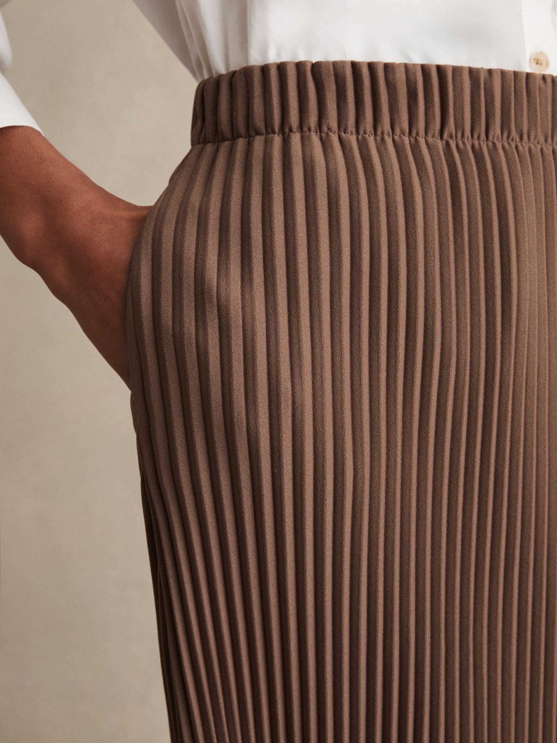 Pleated Jersey Midi Skirt in Chocolate Product Image