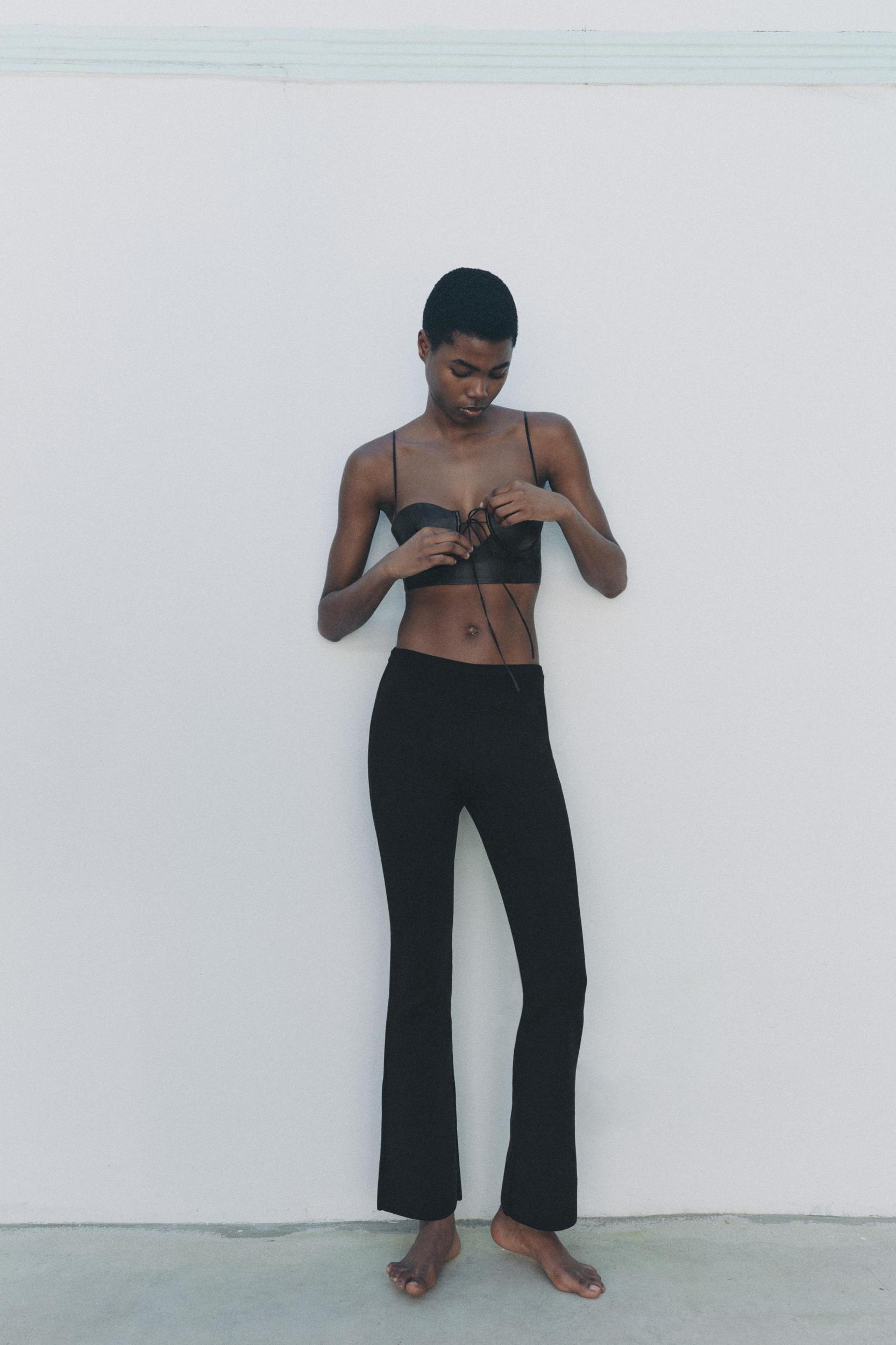 FLARED KNIT PANTS Product Image