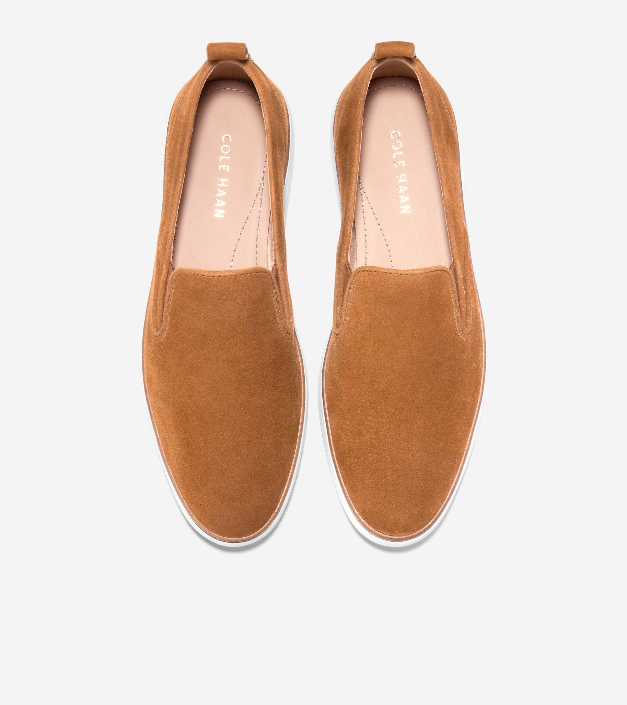 Women's Elizabeth Leather Crossbody Bag Product Image