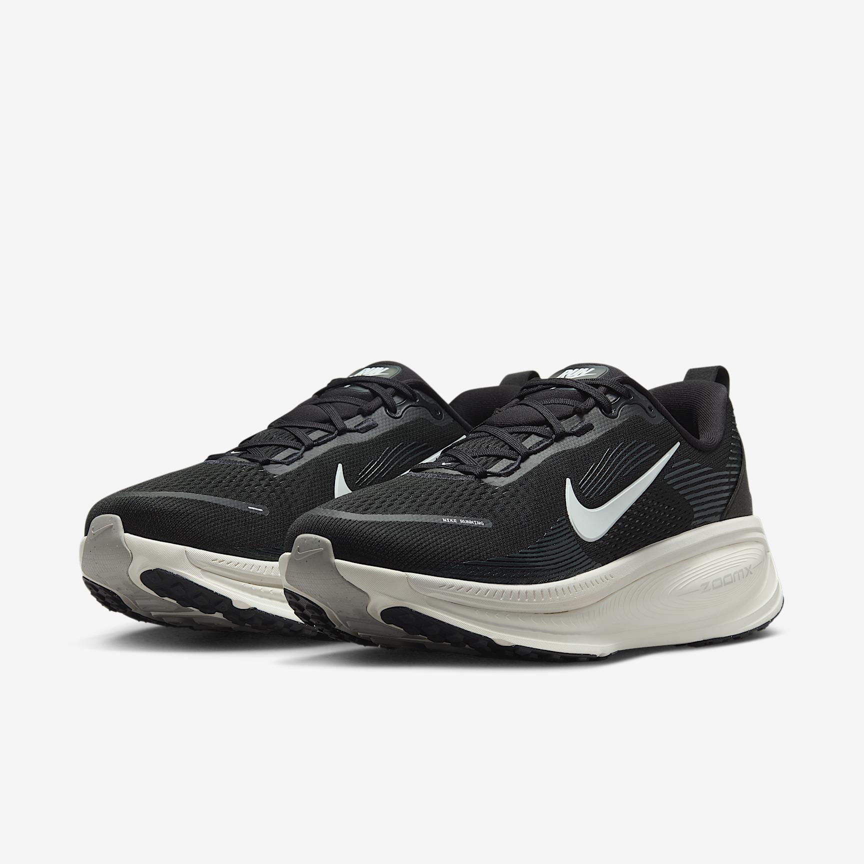 Nike Vomero 18 Men's Road Running Shoes (Extra Wide) Product Image
