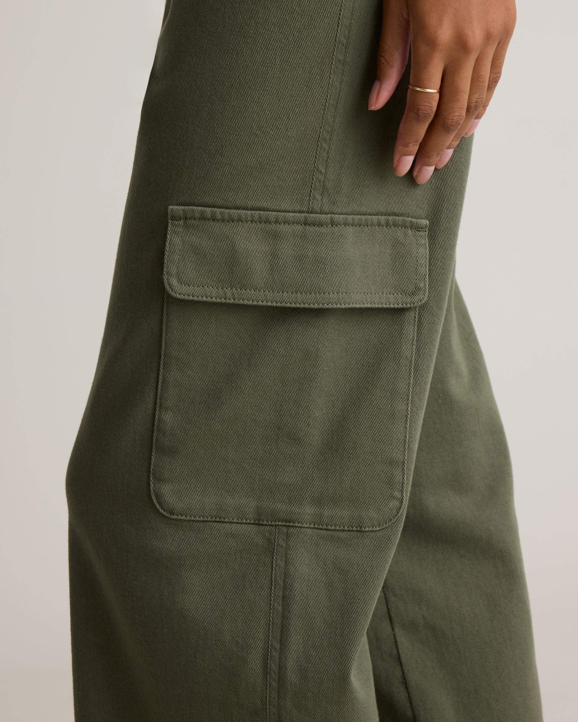 Quince | Women's Organic Stretch Cotton Twill Cargo Pants Organic Cotton Product Image