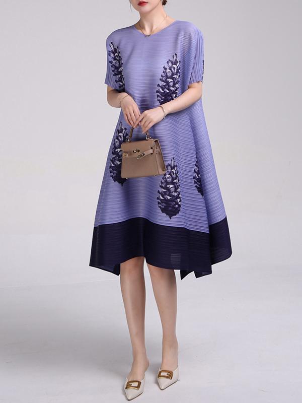 A-Line Loose Flower Print Pleated Round-Neck Midi Dresses Product Image