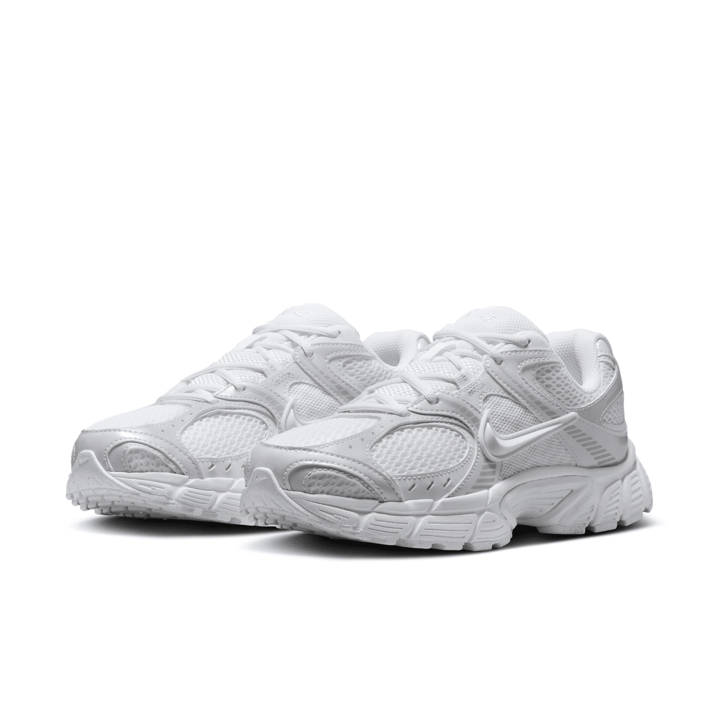 Nike Womens V5 RNR Shoes with Reflective Accents | HQ7901-101 Product Image