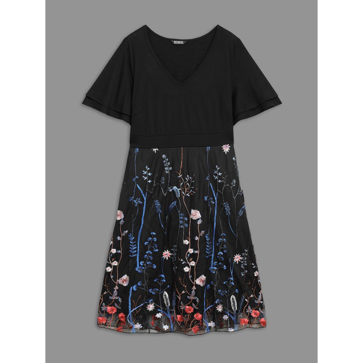 Plus Size V Neck Mesh Embroidered Patch Dress Black Women Cocktail Texture Party Curvy Bloomchic 30/6X Product Image