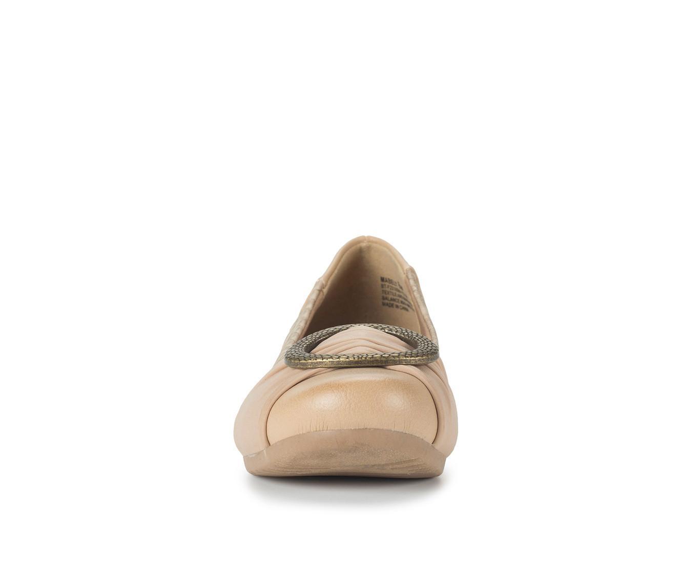 Women's Baretraps Mabley Flats Product Image