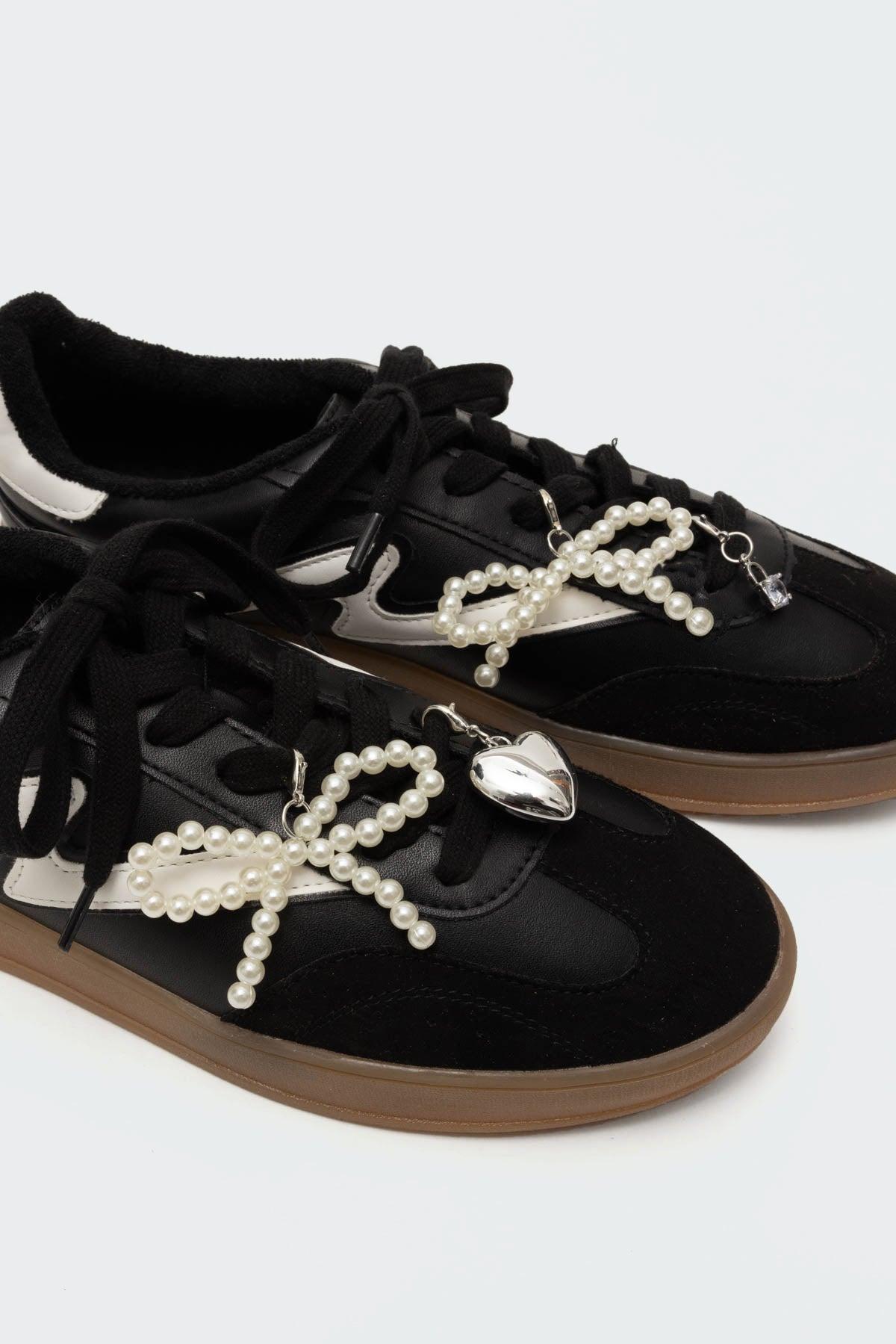 Assorted Shoe Charm Set Product Image