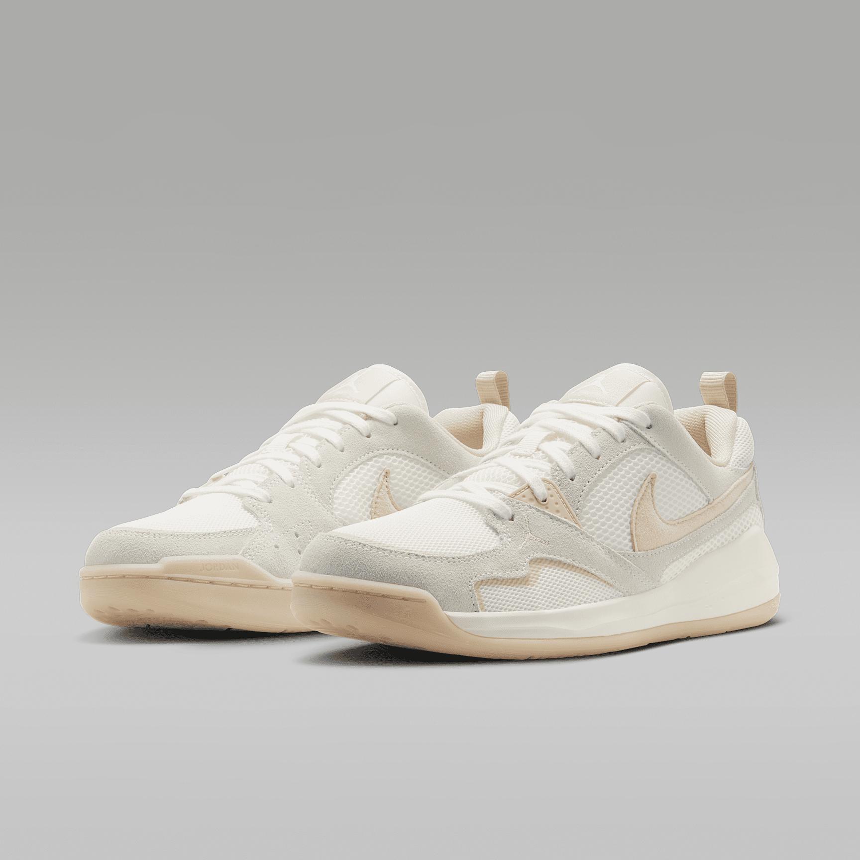 Jordan CMFT Era Women's Shoes Product Image