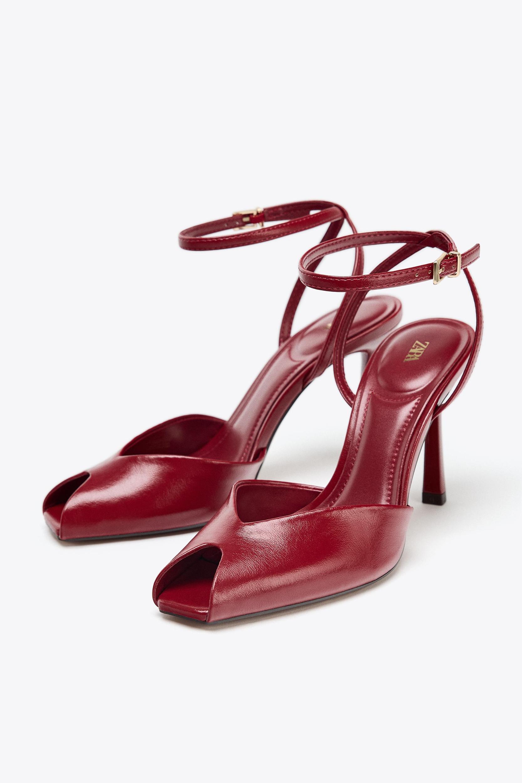 STILETO HEELED ANKLE STRAP SANDALS Product Image
