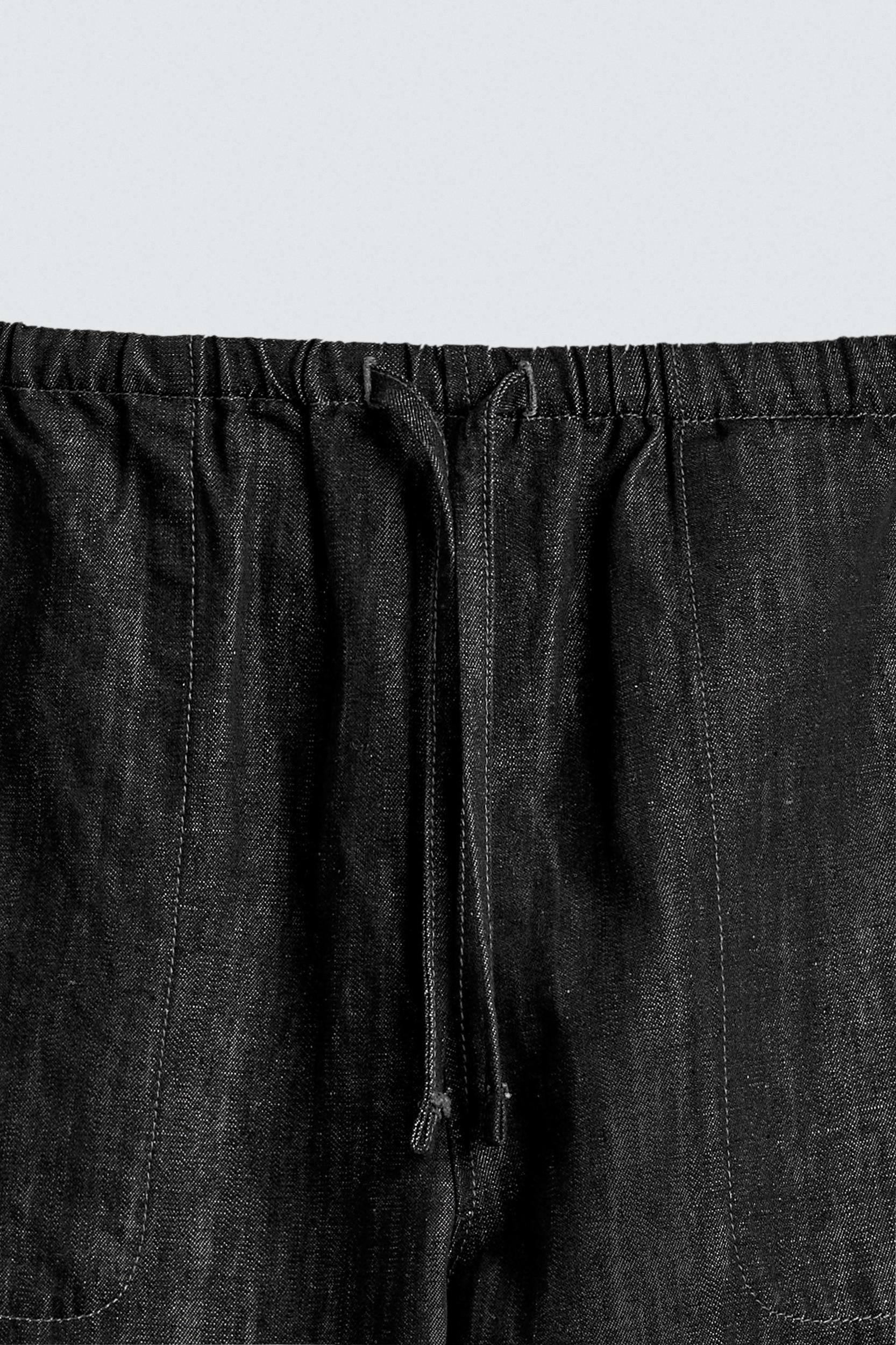 RELAXED FIT JOGGER JEANS Product Image