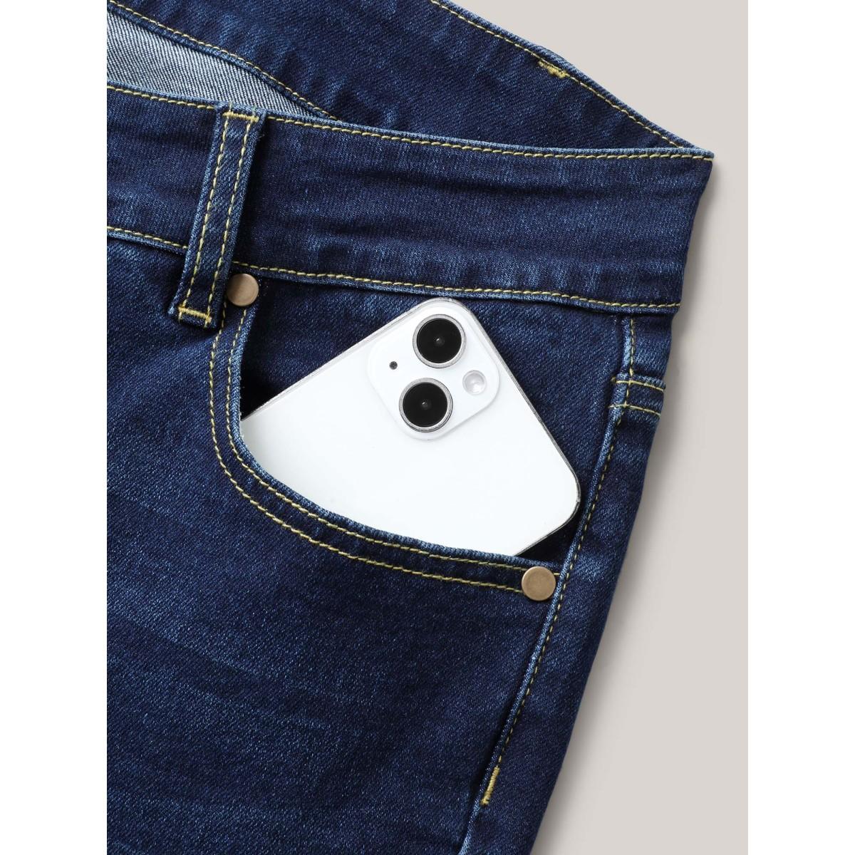 Plus Size Mid Rise Skinny-Fit Classic Jeans Women Denimindigo Medium stretch Slanted pocket Jeans BloomChic 18/2X Product Image