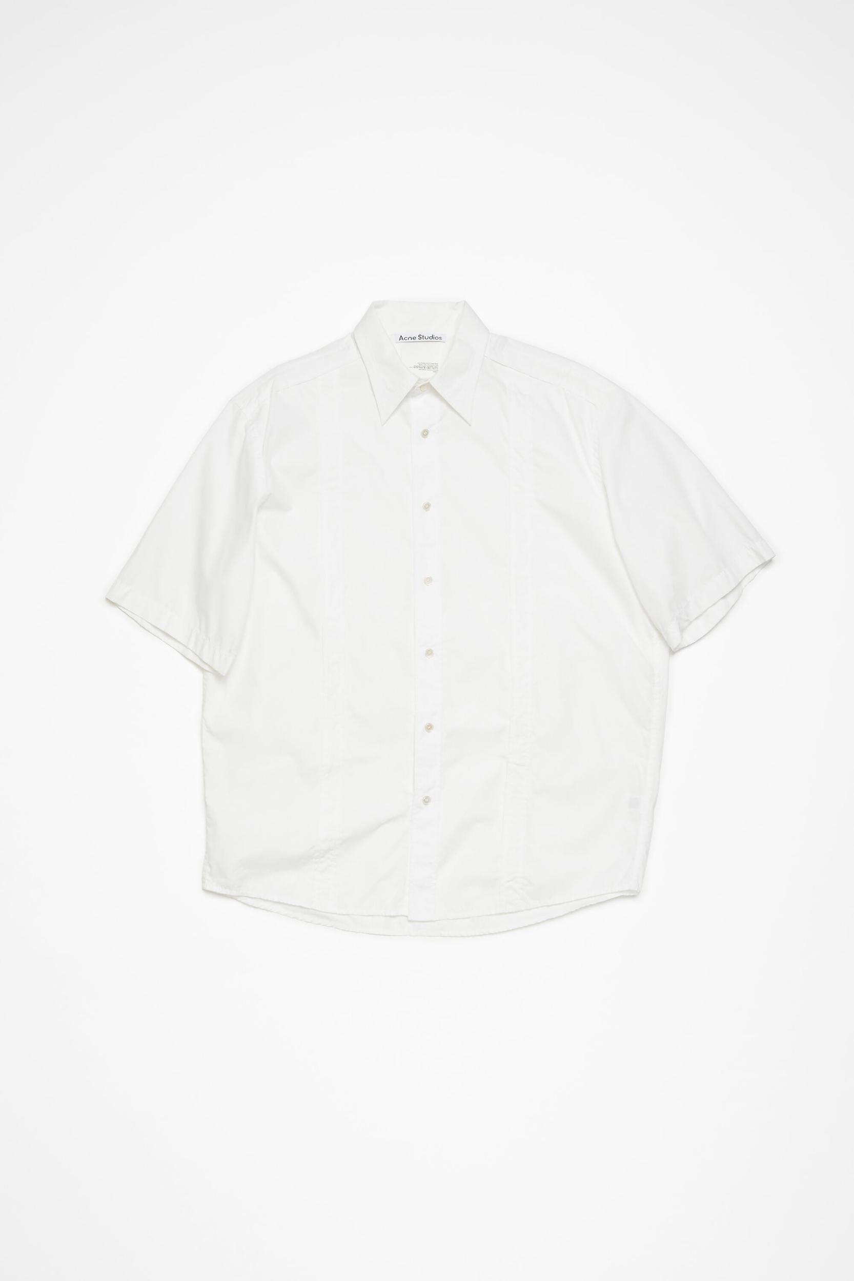 Short sleeve button-up shirt Product Image