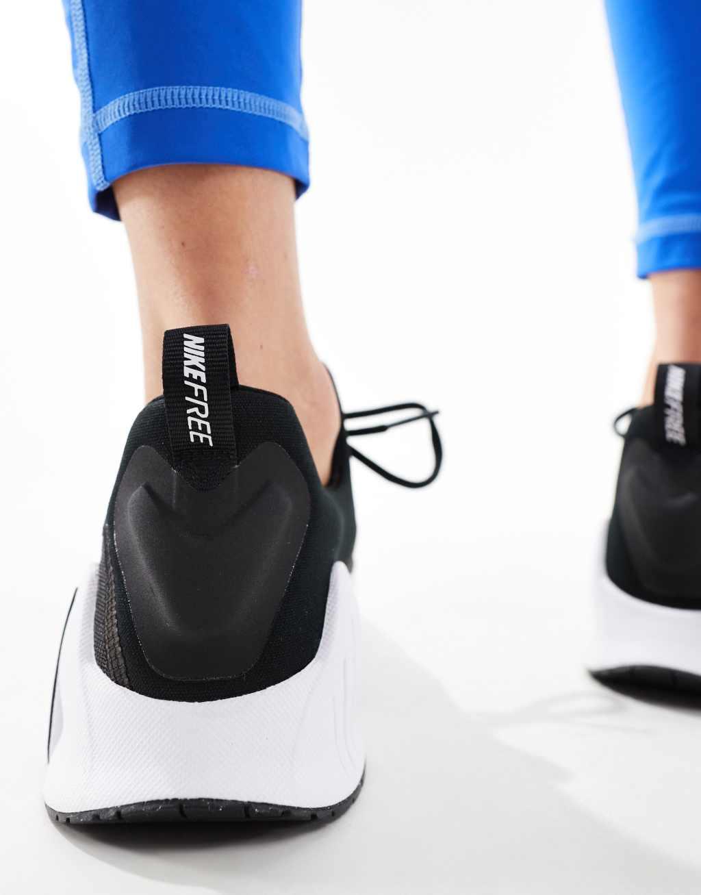 Nike Training Free Metcon 6 sneakers in black and white Product Image