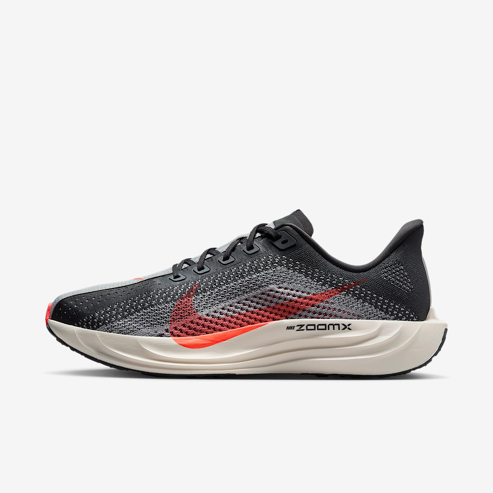 Nike Men's Pegasus Plus Road Running Shoes Product Image