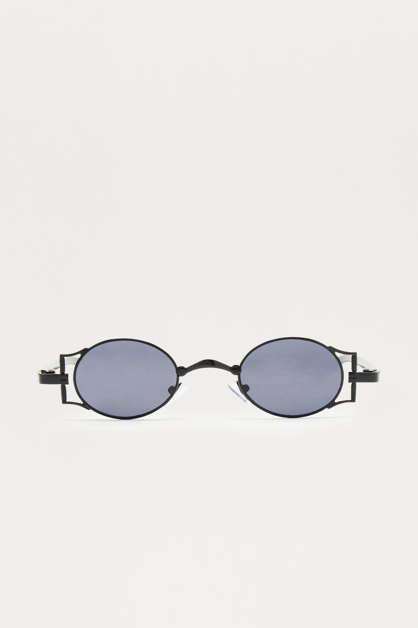 In The Spotlight Sunglasses - Black Product Image