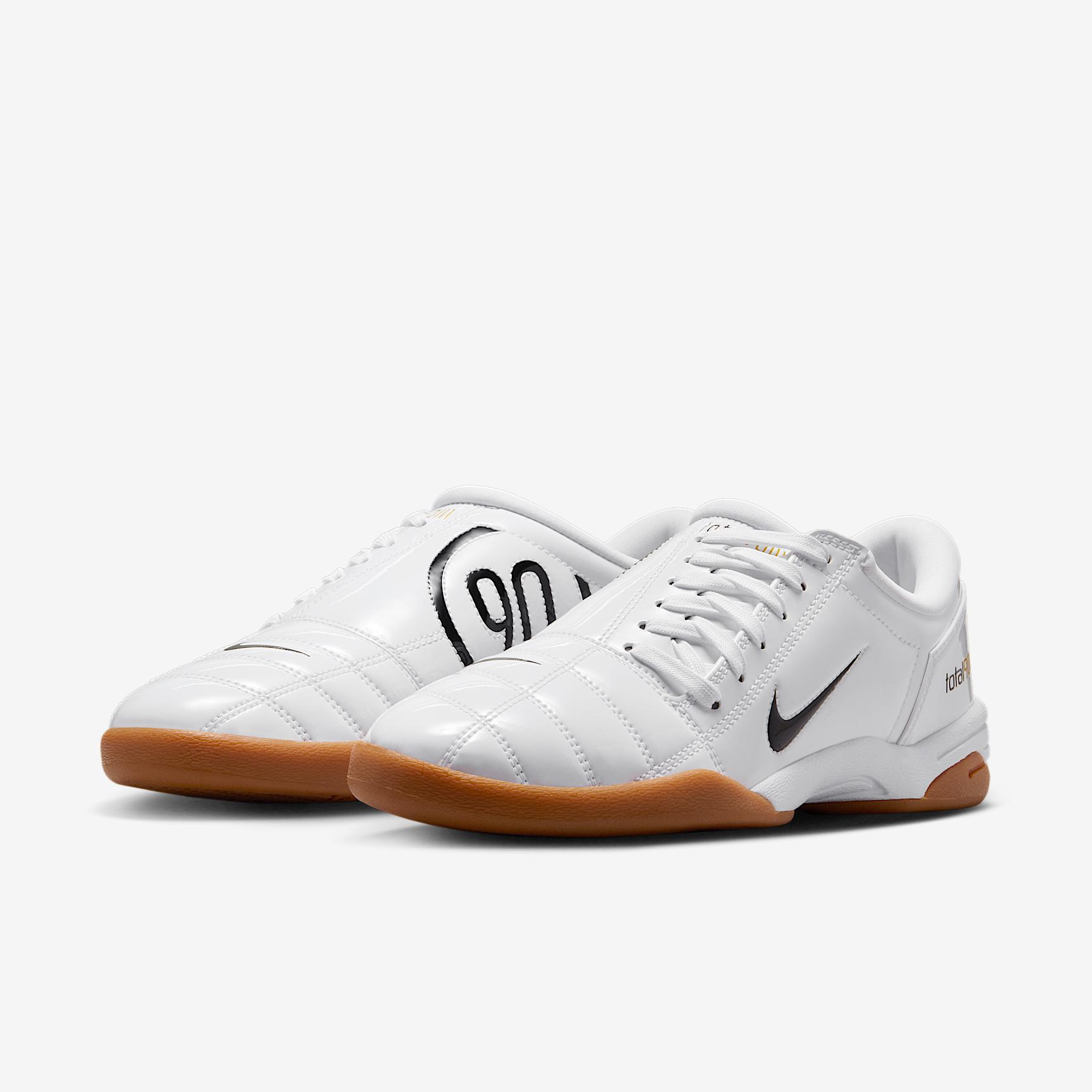 Nike Total 90 Women's Shoes Product Image