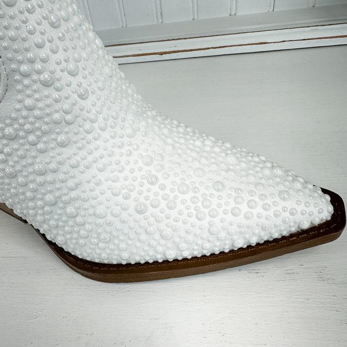 Kady Pearl Boots by Very G Product Image