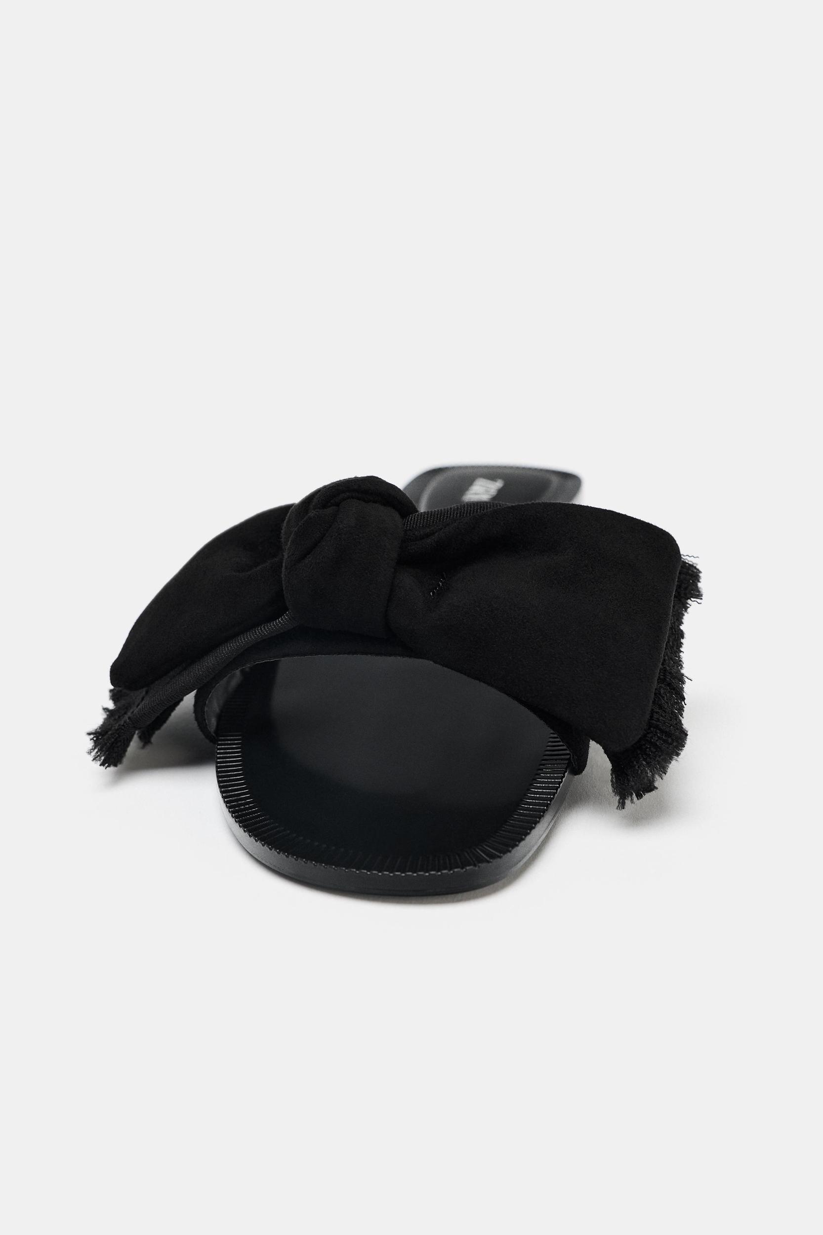 SPLIT LEATHER BOW SANDALS Product Image