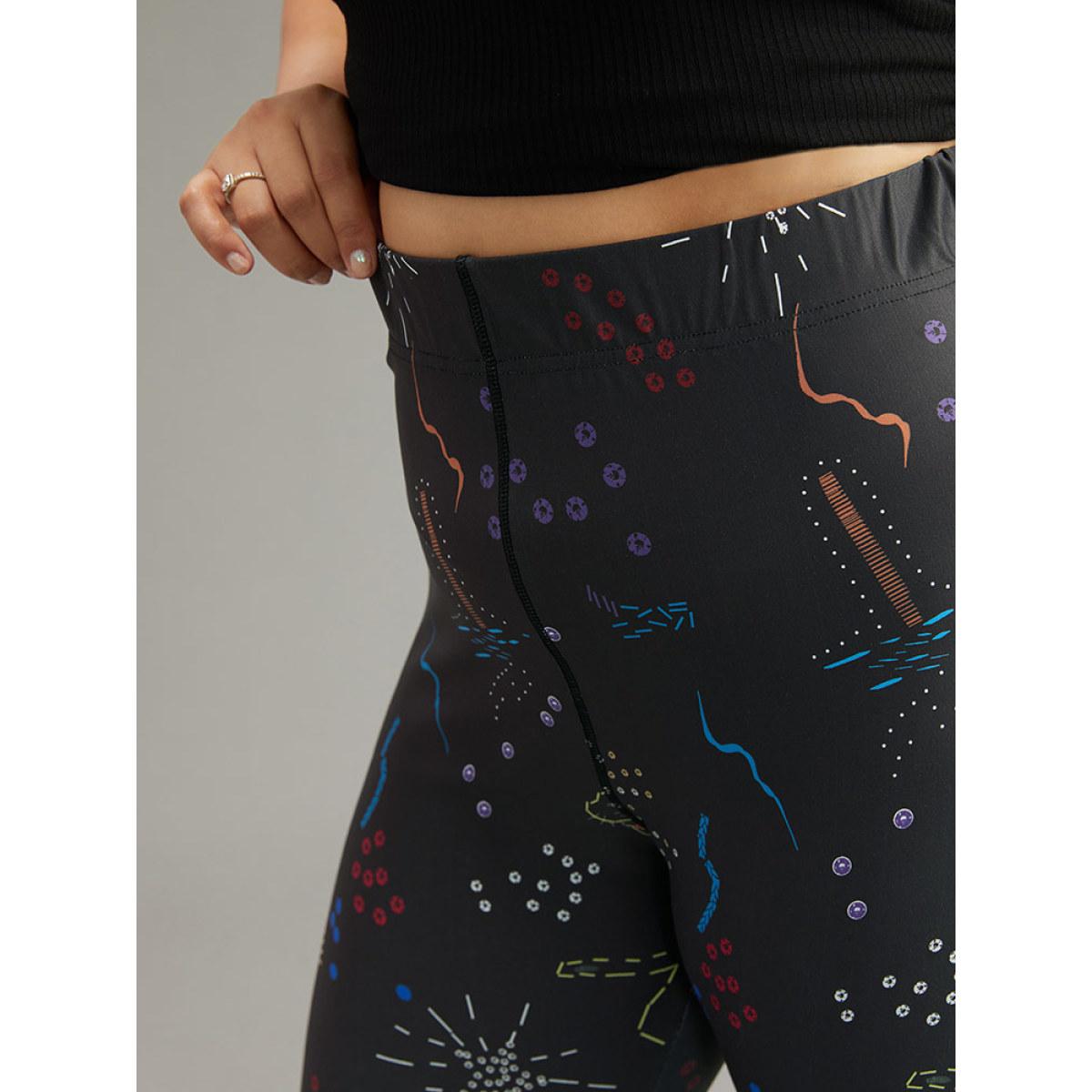 Plus Size Graphic Art & Design Skinny Leggings Women Black Casual High stretch Skinny High Rise Dailywear Leggings BloomChic 12/L Product Image